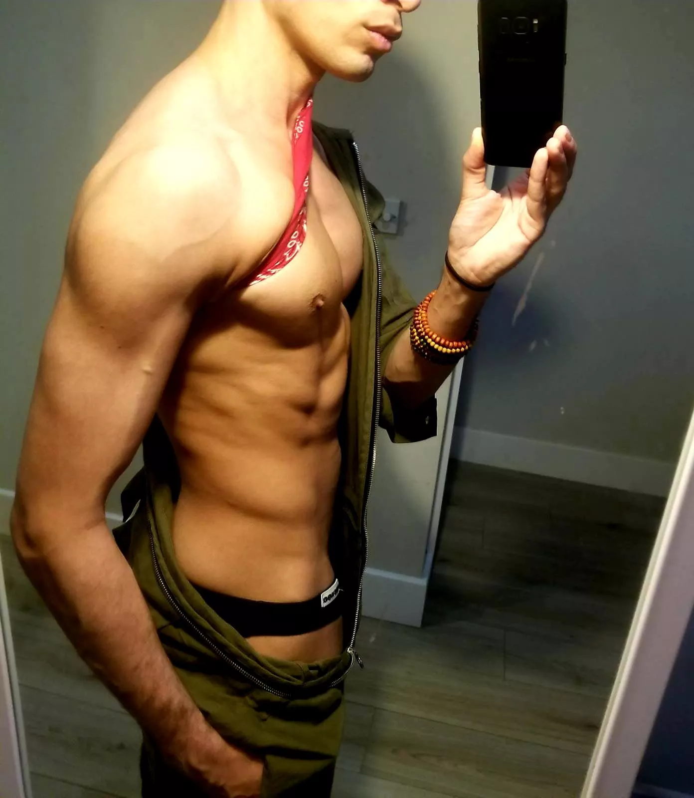 Hey there ;) posted by Daddy-Ricardo