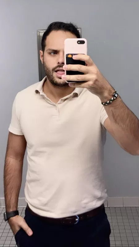 Hey y’all! I wanna make friends with people that play League or play Pokémon! by Complex-Flower-94