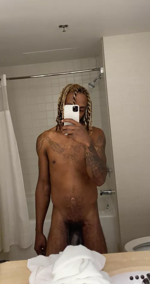 Hey y’all new here😌 by Cold-Negotiation-862