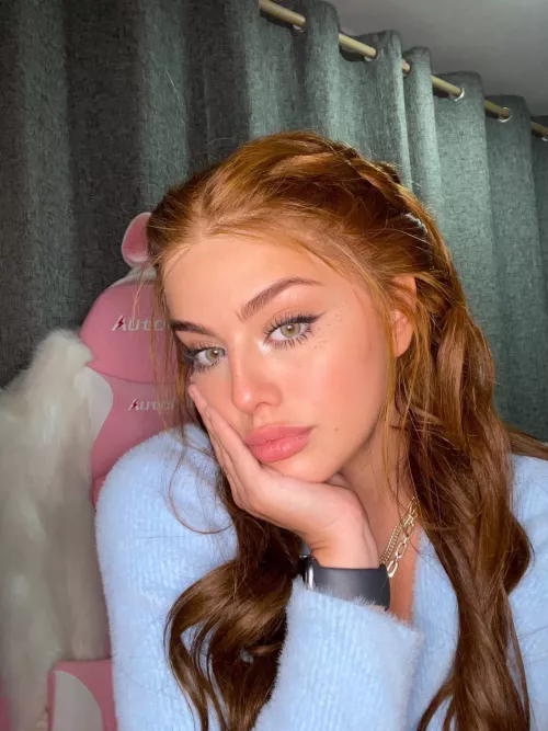 Hey you! Smile back ;) by itsemilyblackx