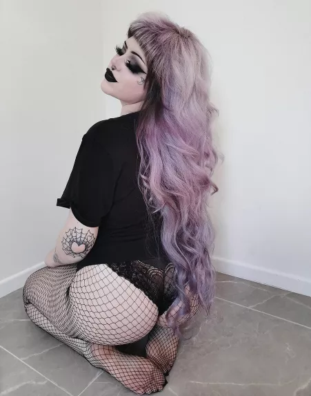 Heya 🦇 by Opal_grey