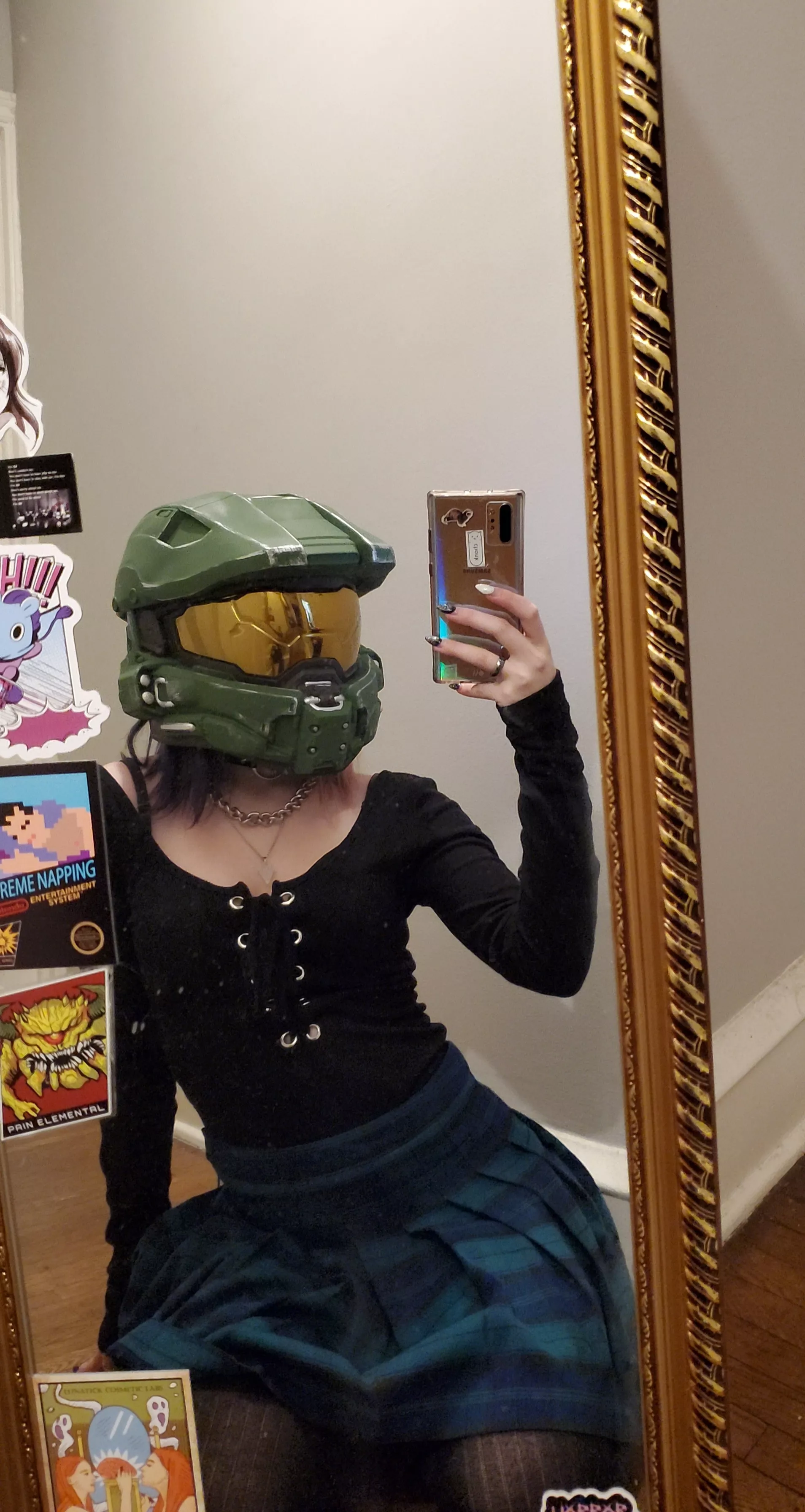 Heyo come check my onlyfans out! posted by Trap_Squeeze