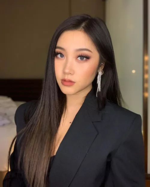 Heyoon Jeong by Sexhmm31