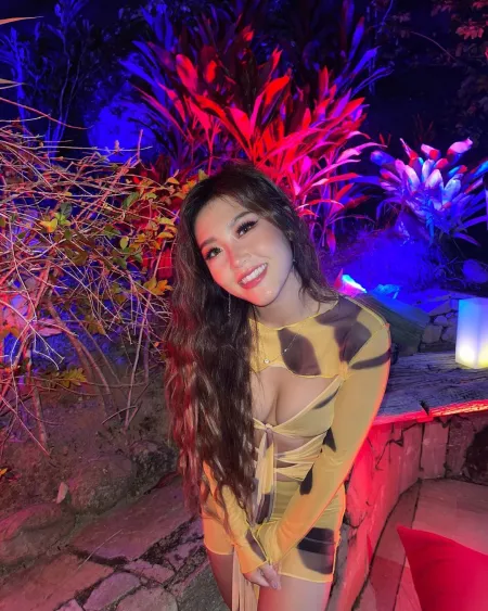 Heyoon Jeong by Sexhmm31