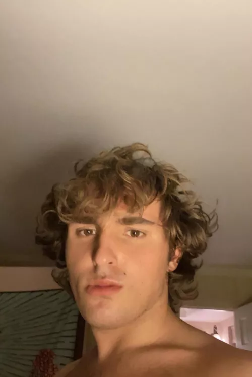 heyy :3 by Inevitable-Gate7721