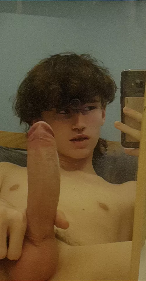 heyy :33 by Confident-Sleep-8952