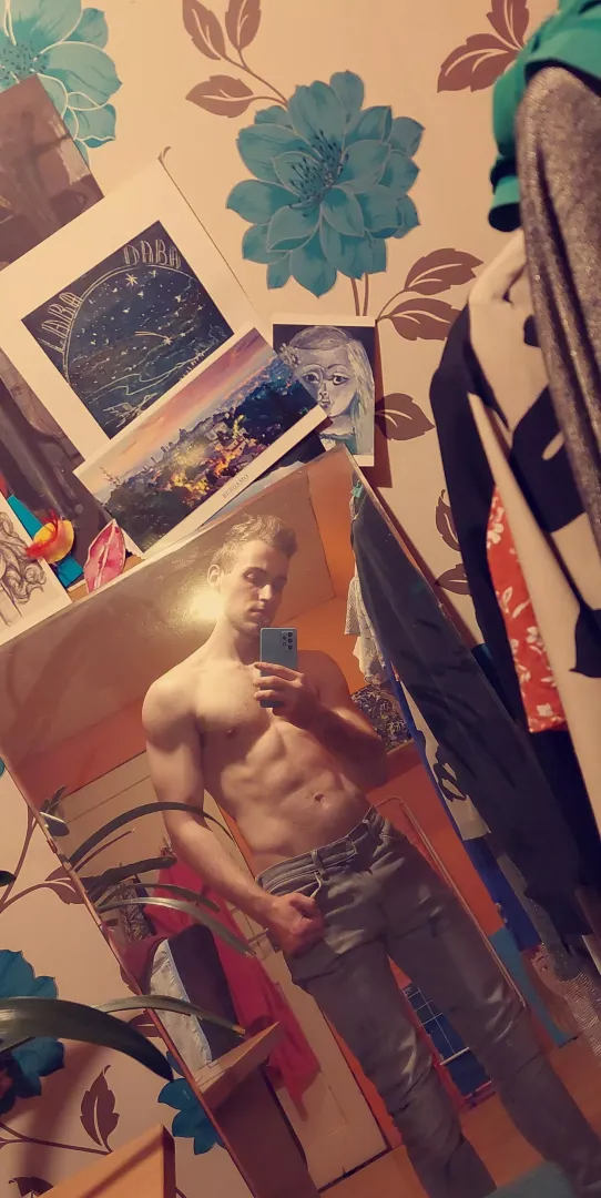 Heyy posted by Tmgf3