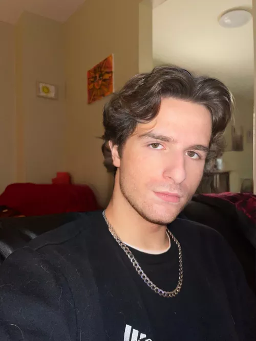 heyy :)) by gravityyyboy