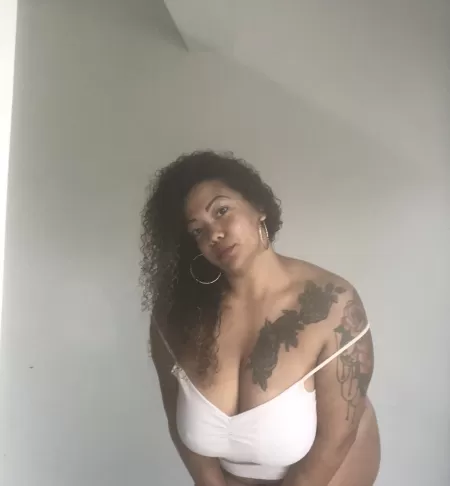 Heyy you!😉 by 52093curvybonita