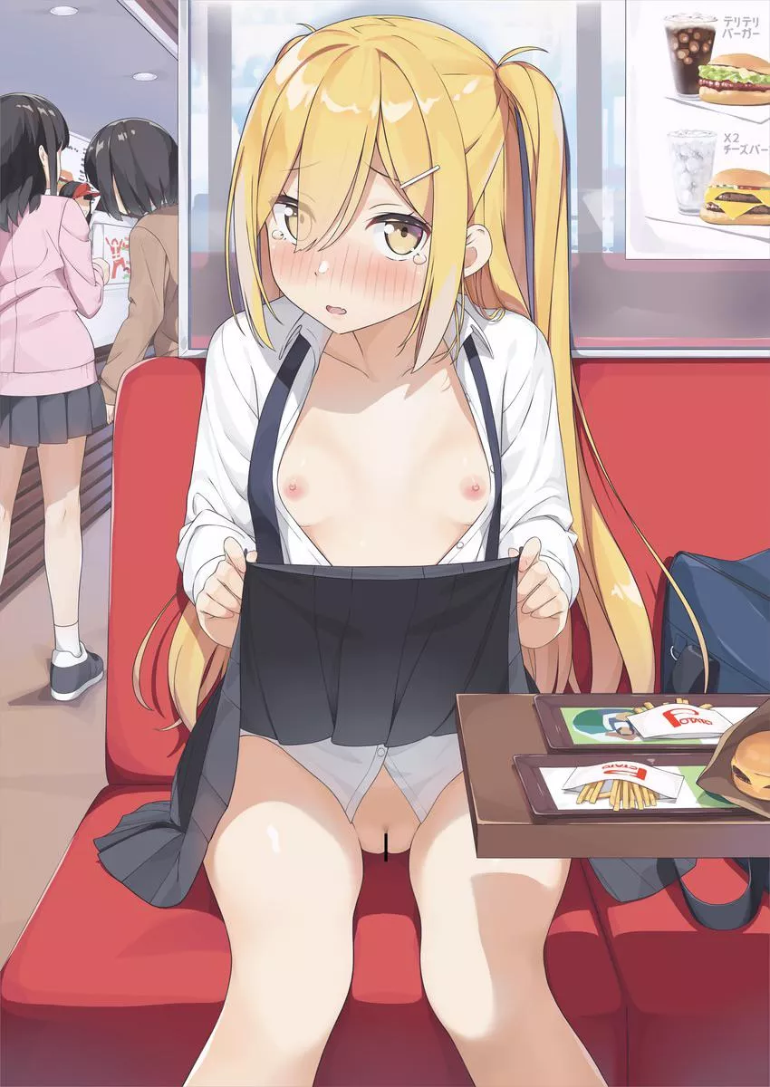 H-How does it look? posted by mesuyuki