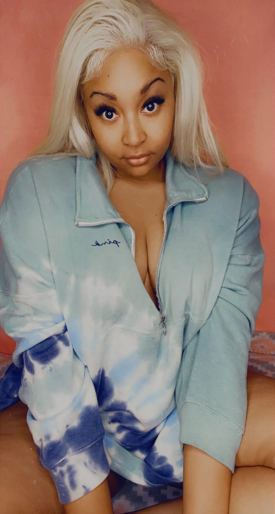 Hi… posted by callmequeenkiy