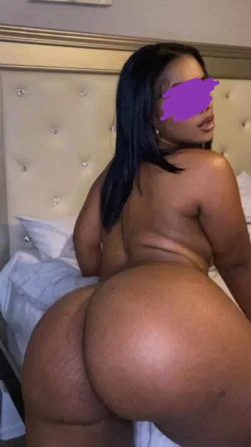 hi 💁🏽‍♀️ by thikkkmami