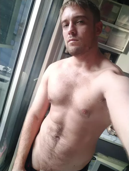 Hi 💜 by BenUKfriendly