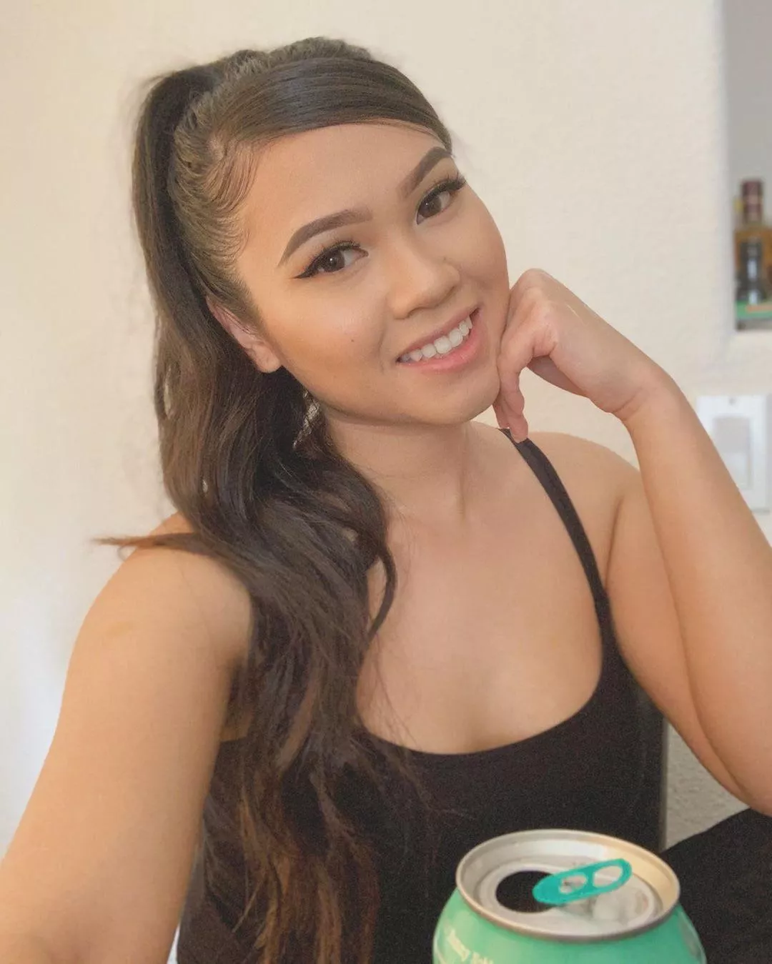 Hi posted by Reddituser8583929283