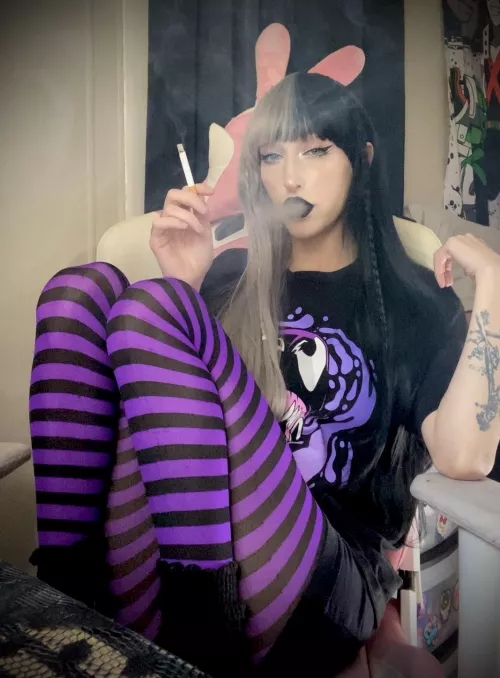 Hi 🖤 by TheEnchantrixxx