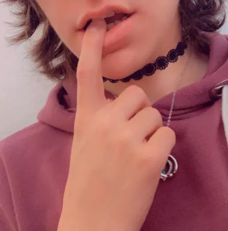 Hi ✌🏼 by leluturner