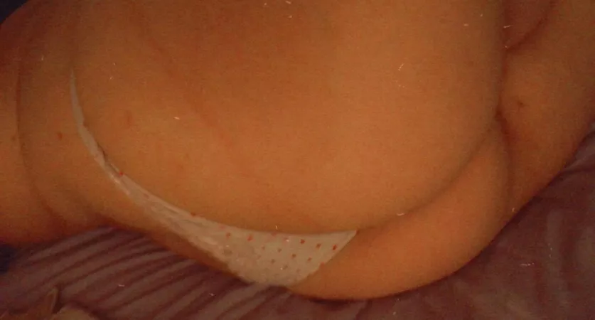 Hi ❤️ by _lonelylover