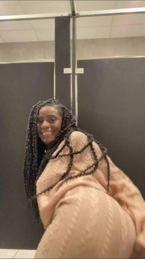 Hi (; by Divinecumslut