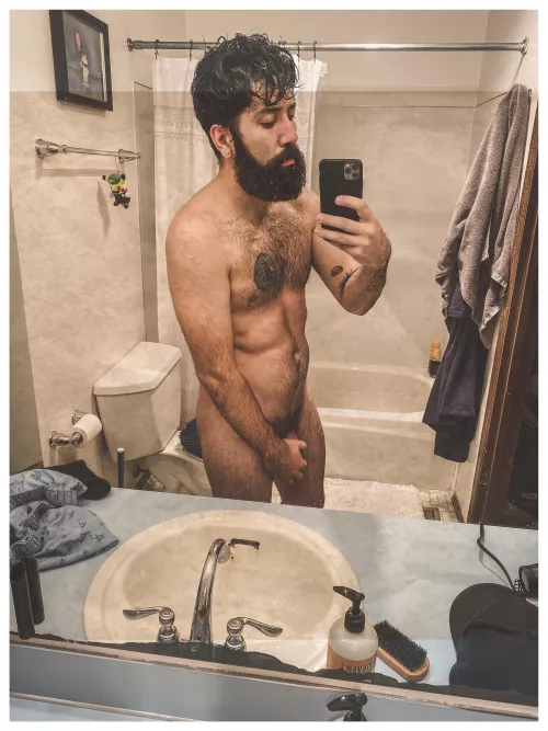 Hi 👋 by NudeInThePNW