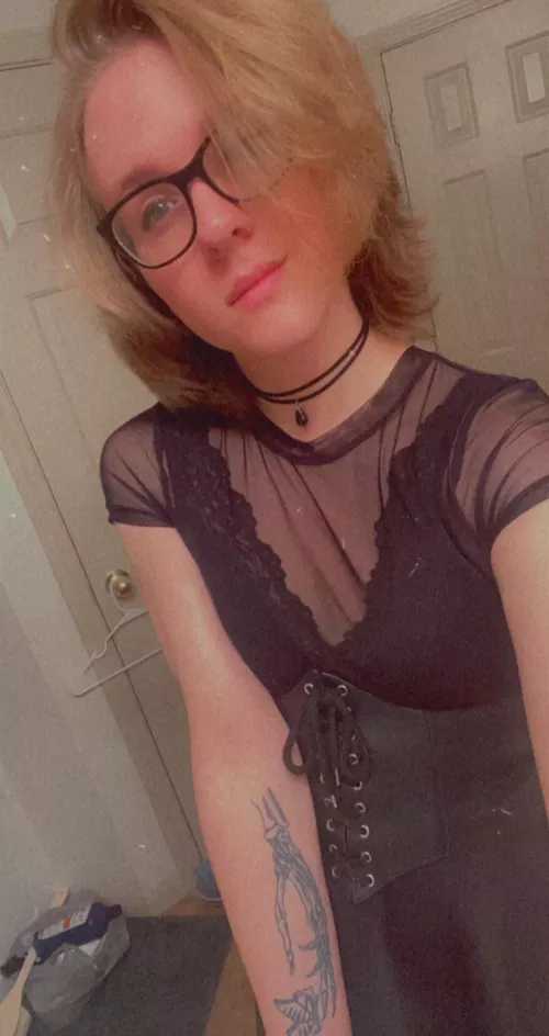 Hi!!! 🥰 by FemboyAstolfoxoxo