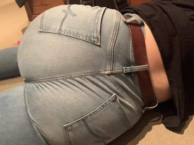 hi 👋🏻 by bigbootyphem