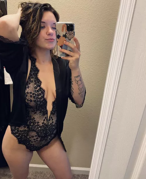 hi baby, do you want to play? 😏 by peachyaleyaxx