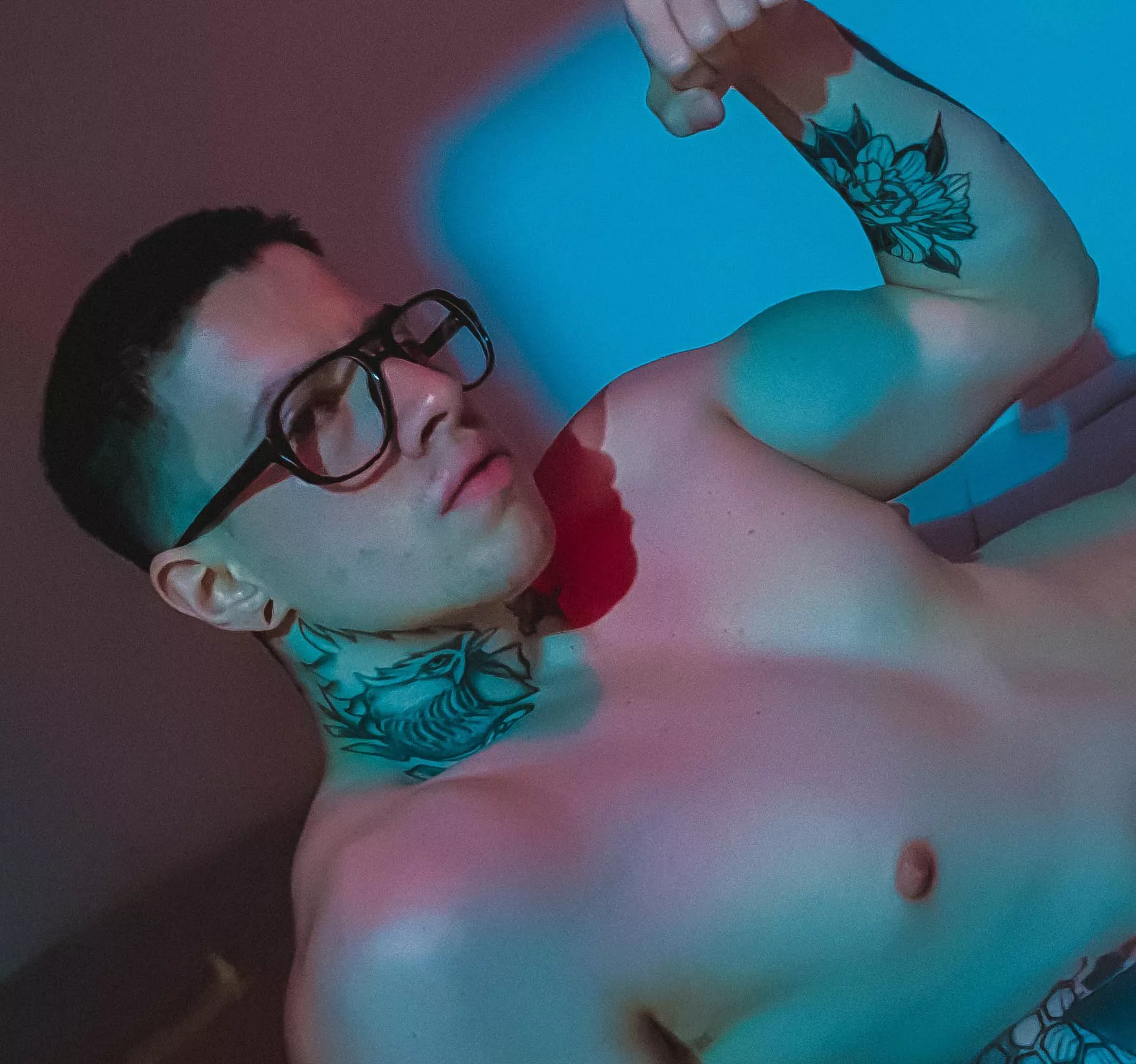 hi bro posted by riccimorx