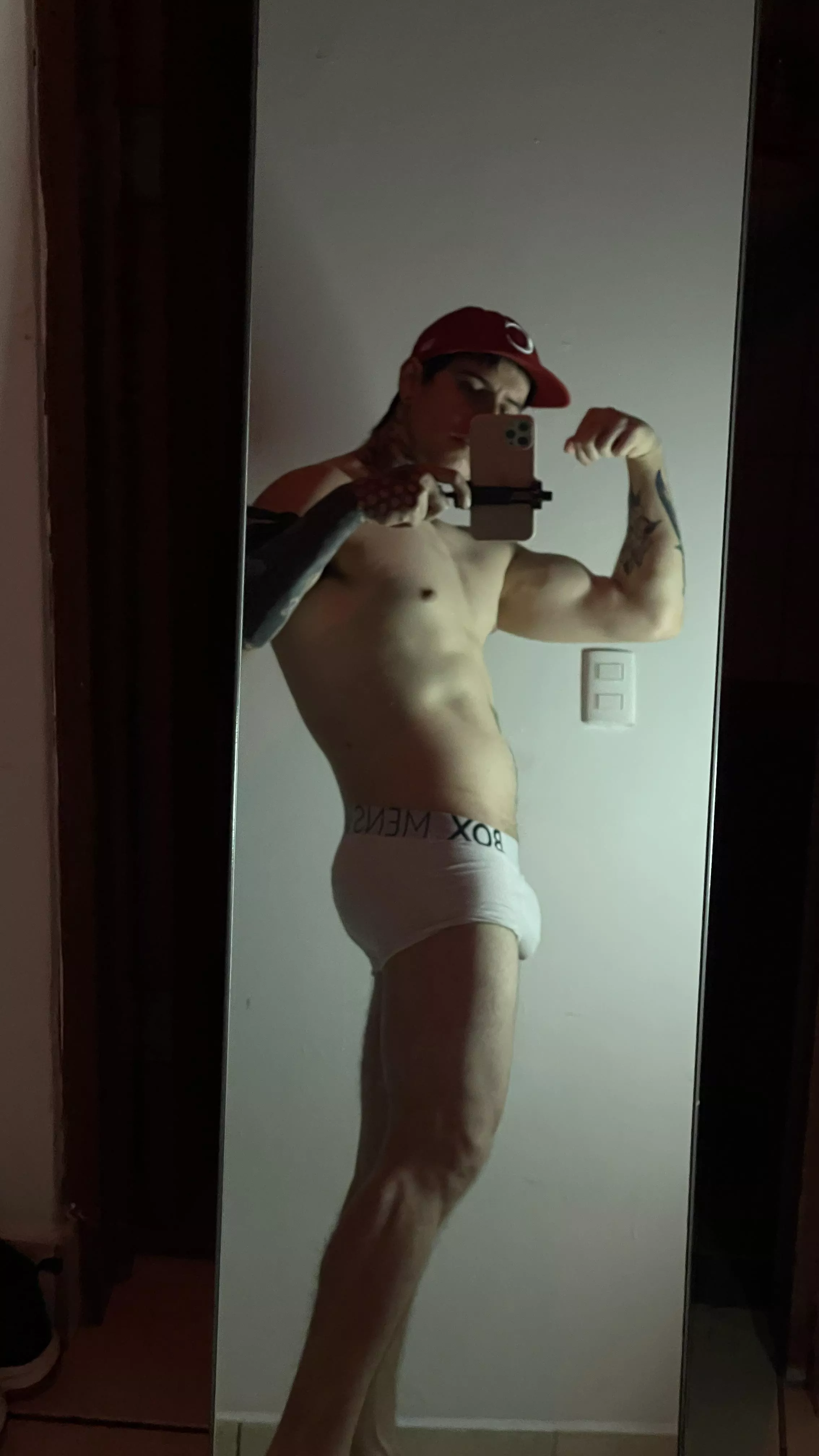 hi bros posted by riccimorx