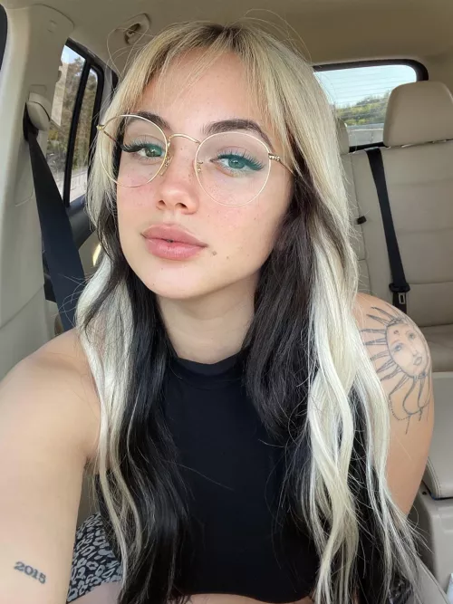 hi ❣️ by NikaVenom