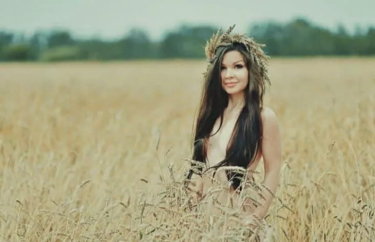 Hi dear! I will be your hot angel😇🔥. I create hot content, and already want to make your cock hard🍆😈 posted by pepohvde