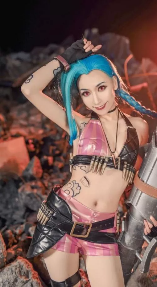 Hi, Do you like Cosplayer girls? Check by andreabudden