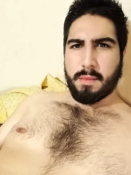 Hi everybody good night! I hope to find some friends 🤗 by Moonbear30