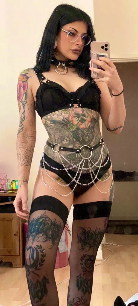 Hi everyone ✨💕 posted by MissMurdder