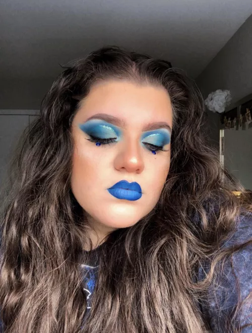 Hi everyone 🥺❣️ by pytrose