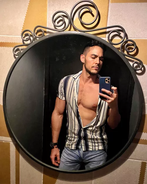 Hi guys🙂 by leito_9211