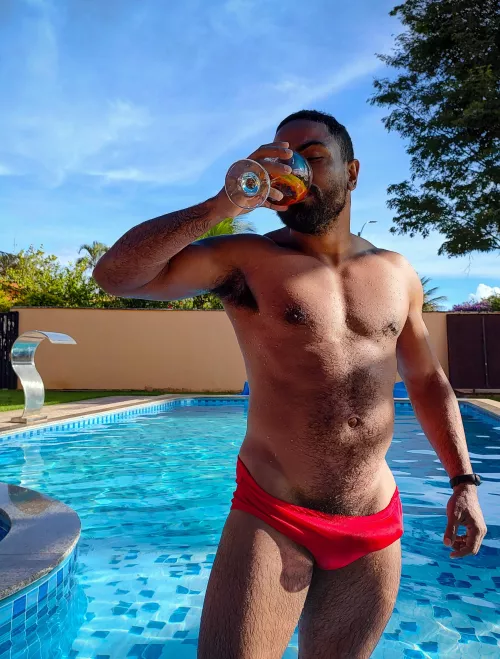 Hi guys by kingCrowxXx