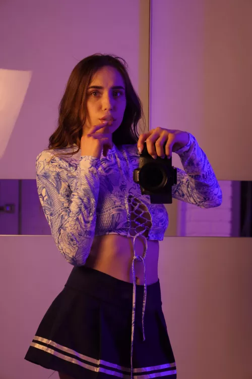 Hi, honey, do you want to know my secrets? by bellaonekiss