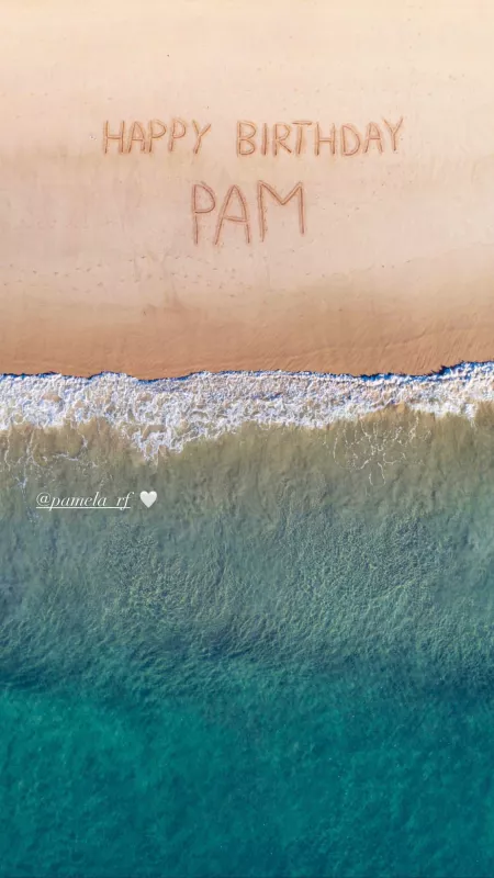 hi!, idk if it's allowed...but i wanna ask a favor...can someone please help me recreate this for my best friend!? I'm not allowed to leave my house ryt now so I can't do anything about it. please, anybody? by blokx531