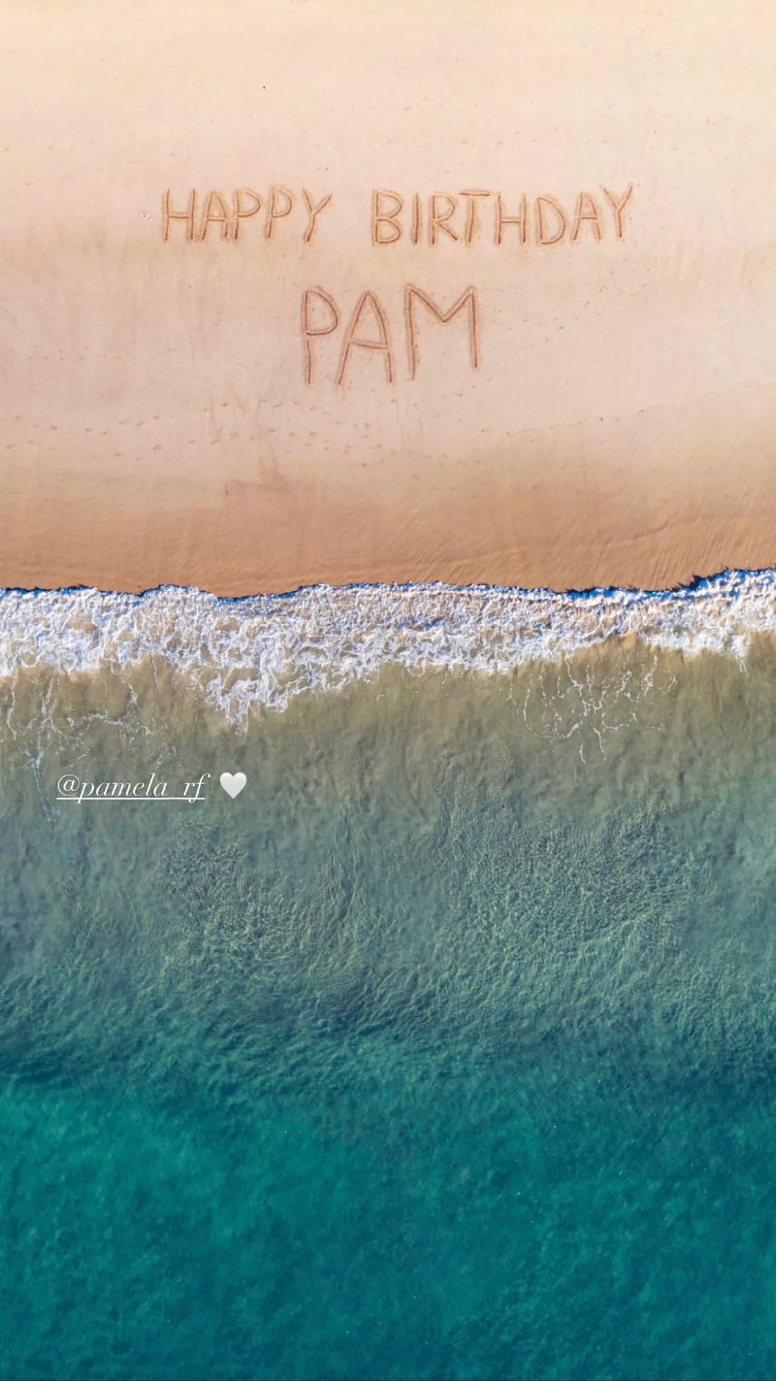 hi!, idk if it's allowed...but i wanna ask a favor...can someone please help me recreate this for my best friend!? I'm not allowed to leave my house ryt now so I can't do anything about it. please, anybody? posted by blokx531