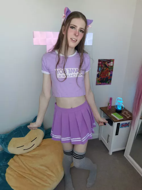 hi 🙃 I'm a lame boy but i still want a boyfriend🍕 by lilhyperpotion