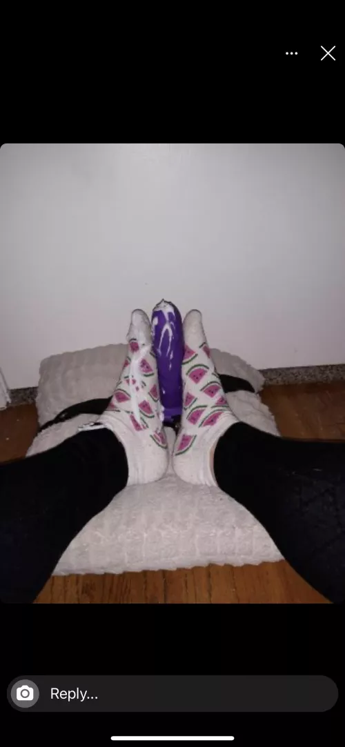 Hi I’m a male looking for girls who want to chat in dms by Adventurous-Good-846