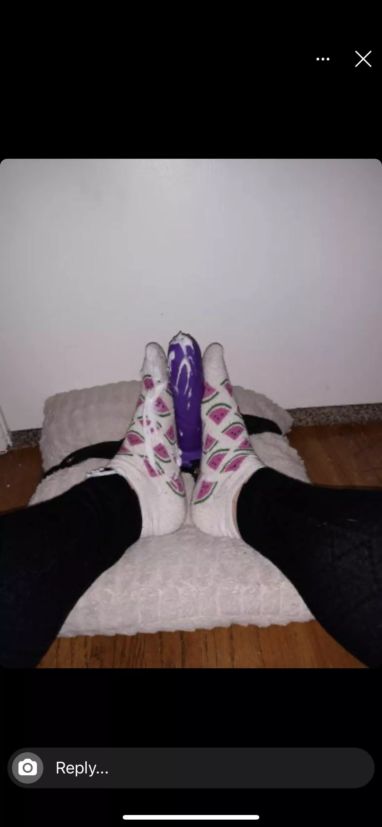 Hi I’m a male looking for girls who want to chat in dms posted by Adventurous-Good-846