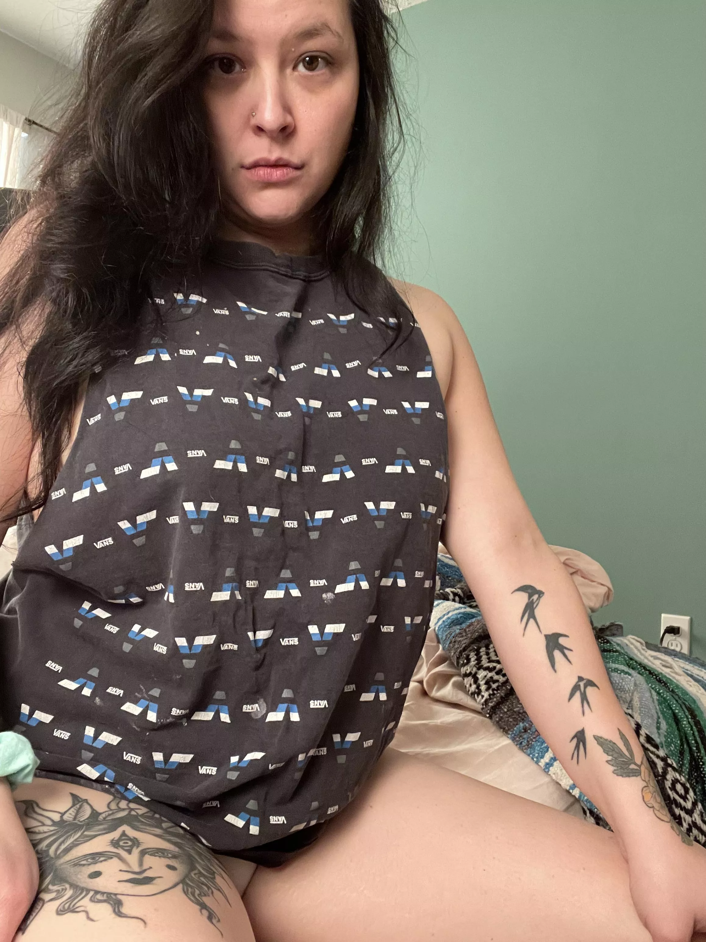 Hi I’m Astra, it’s so nice to meet you 💋 posted by Queenofcups87