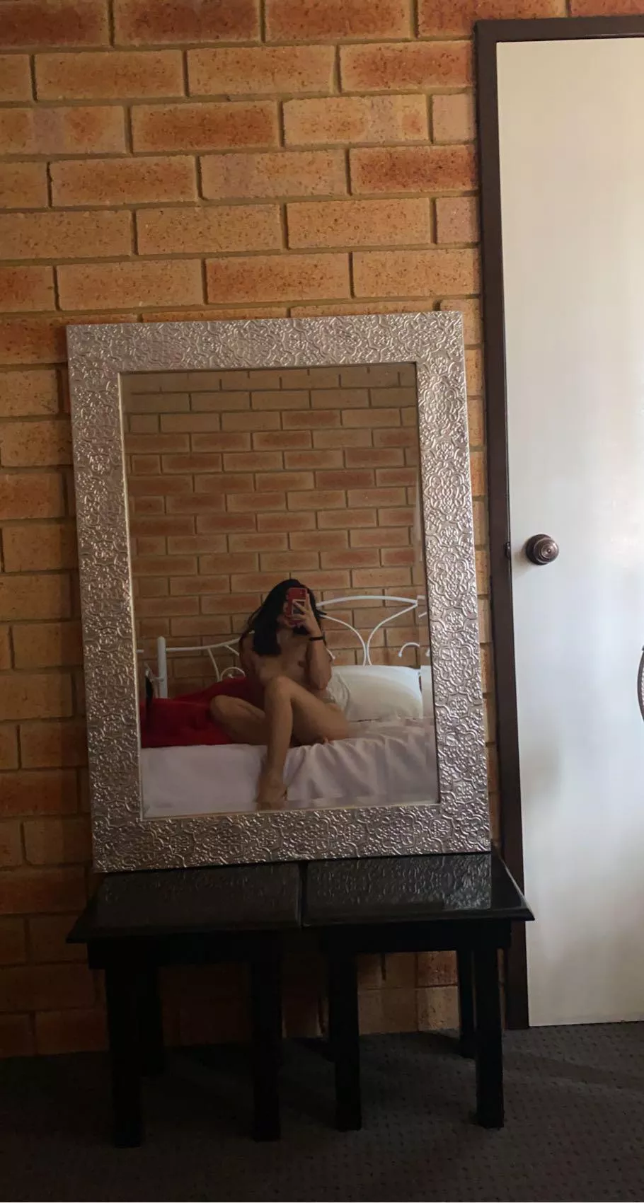 Hi I’m back 🤫 posted by LAB_IslandGirl