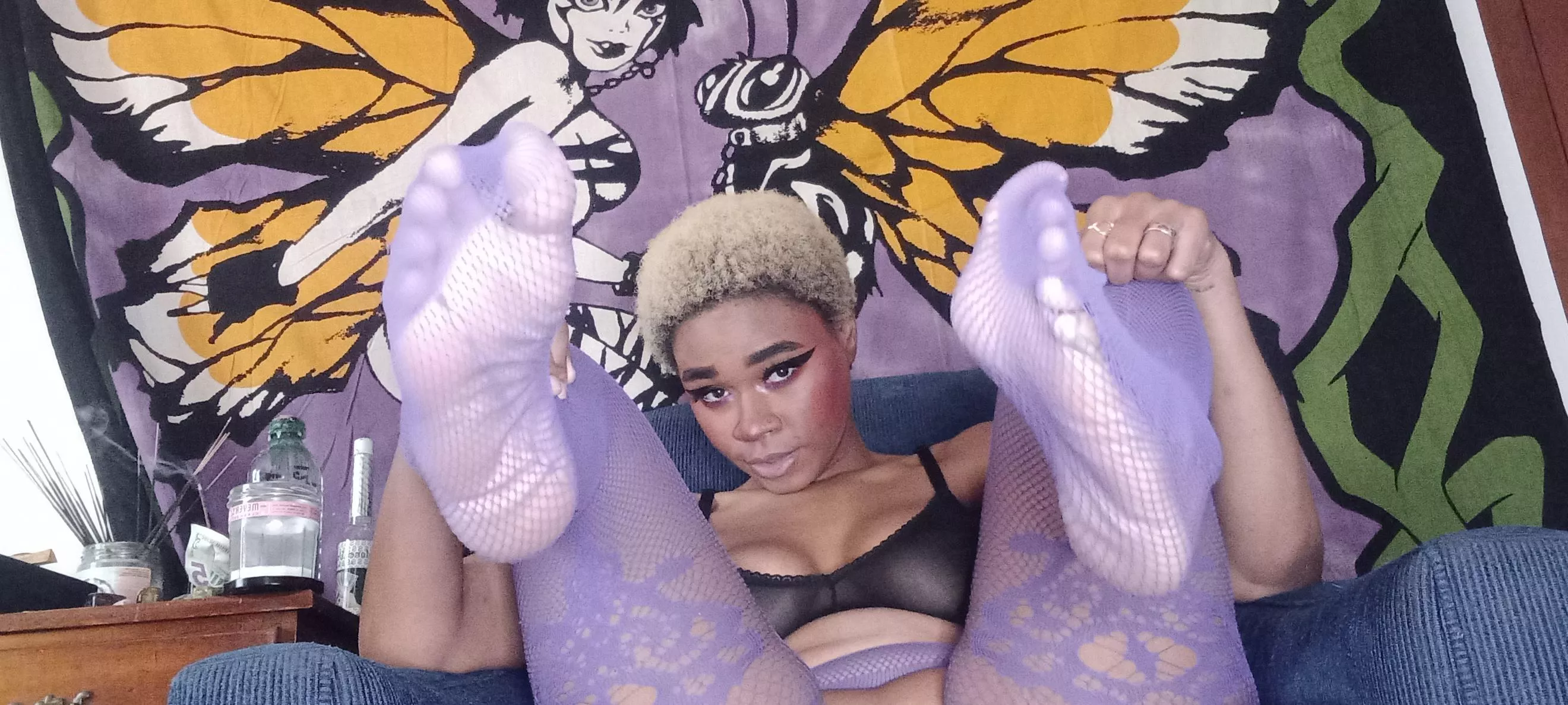 Hi, I'm Back Again 🖤 posted by lilgoddess_minx