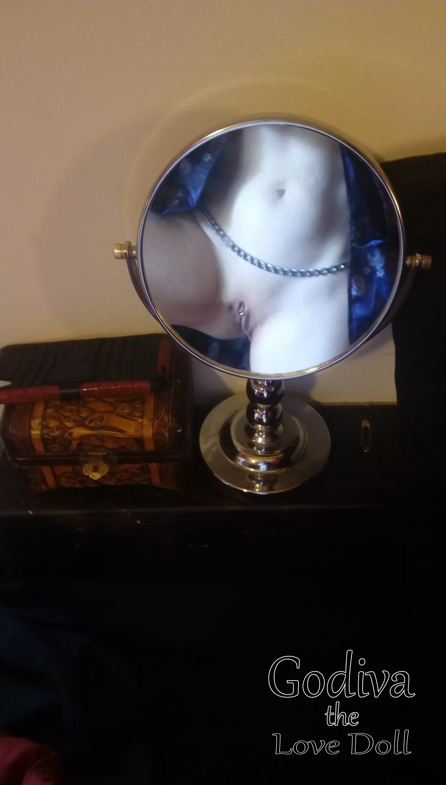 Hi! I'm Godiva the Love Doll I'm just a sweet mature Melbourne hotwife making porn for fun and profit! 💖 I have a PhD and speak five languages, during the week I work in a very respectable profession. On the weekend I make hardcore and fetish vids a posted by GodivaTheLoveDoll