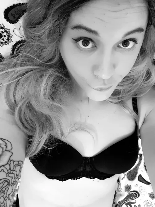 Hi I'm Maya! First picture post and i'm very new to this 🙈 x by Abject-Violinist796