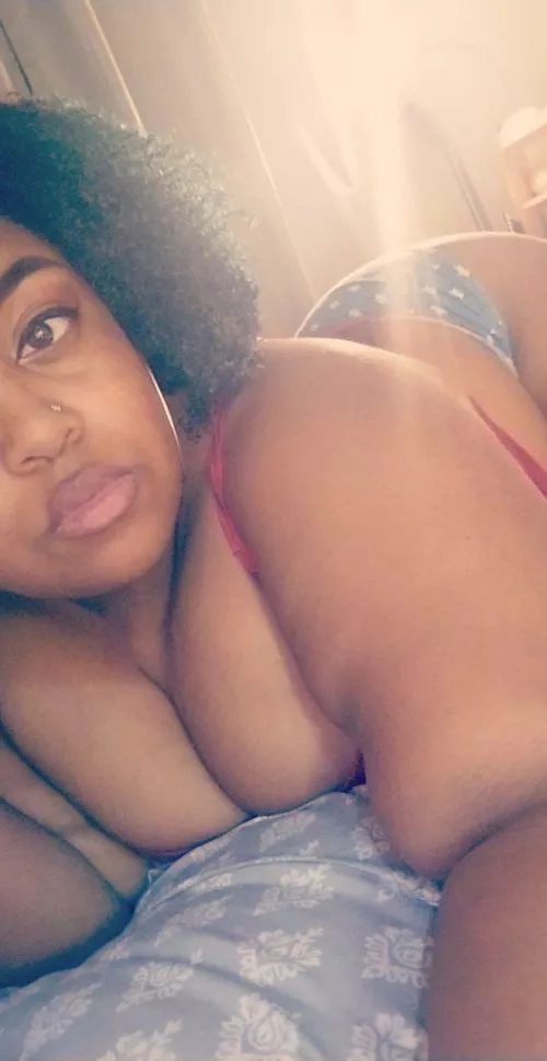 Hi I’m Mokka. I’m new here! Let’s be friends by MokkaCakezz