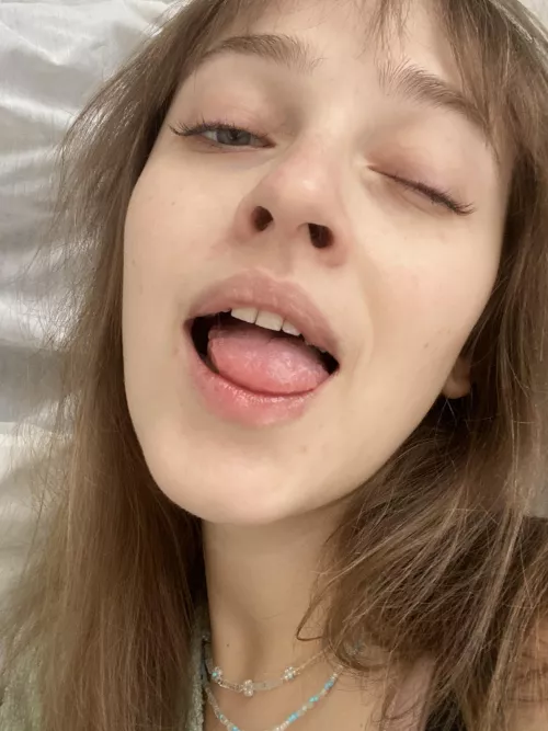 Hi. I’m new here by Katekatykat