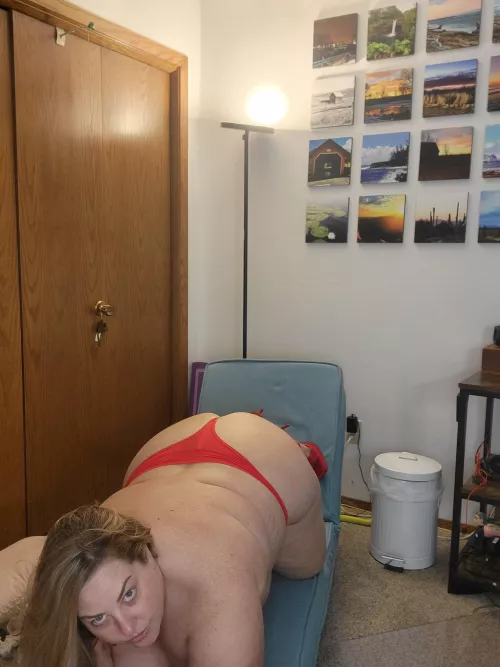 Hi! I'm new here by veronica161617